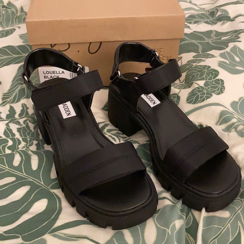 Black Steve Madden heels